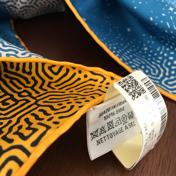 HERMES CLAIRE DE LUNE SCARF DOUBLE FACE NWT - Picture 13 of 16